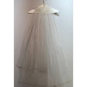 Women's Ivory Cream Tulle Bridal Wedding Veil Fingertip 39 in Length